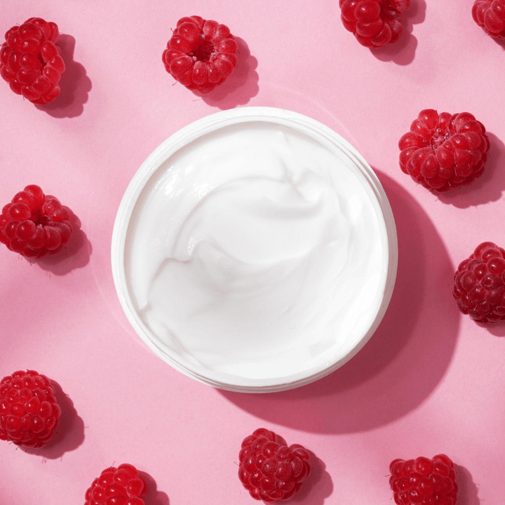 Raspberry cream with Centella asiatica and hyaluronic acid