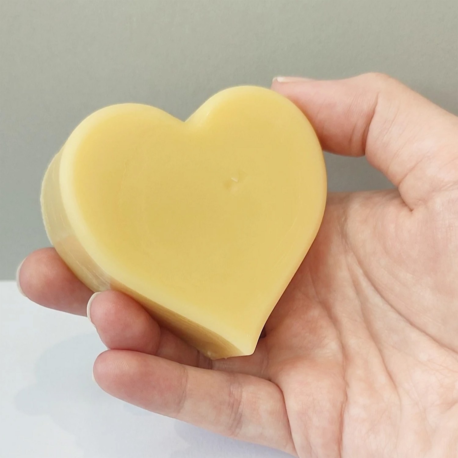Pflegende Körperbutter in Würfelform