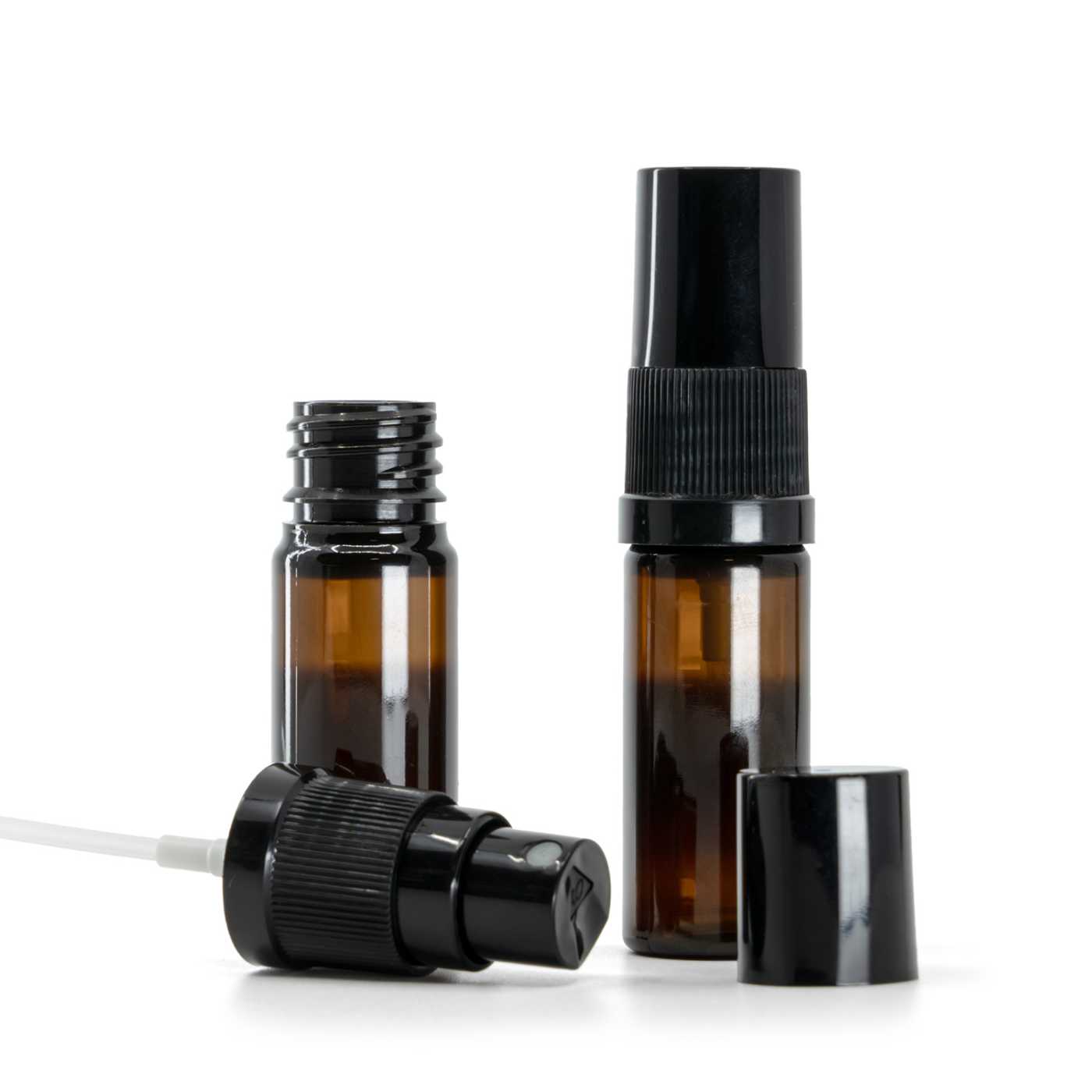 Butelka plastikowa, apteczna, brązowa, czarny atomizer, czarna nakładka, 10 ml