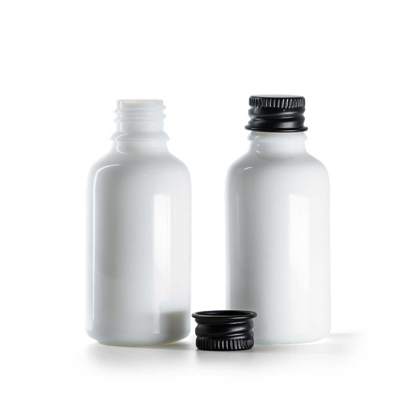 Sklenená fľaška, liekovka, biela, čierny hliníkový vrchnák, 30 ml