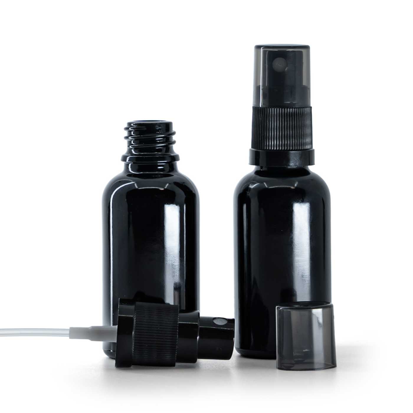 Skleněná lahvička, černá lesklá, černý rozprašovač, dýmový vrch, 30 ml
