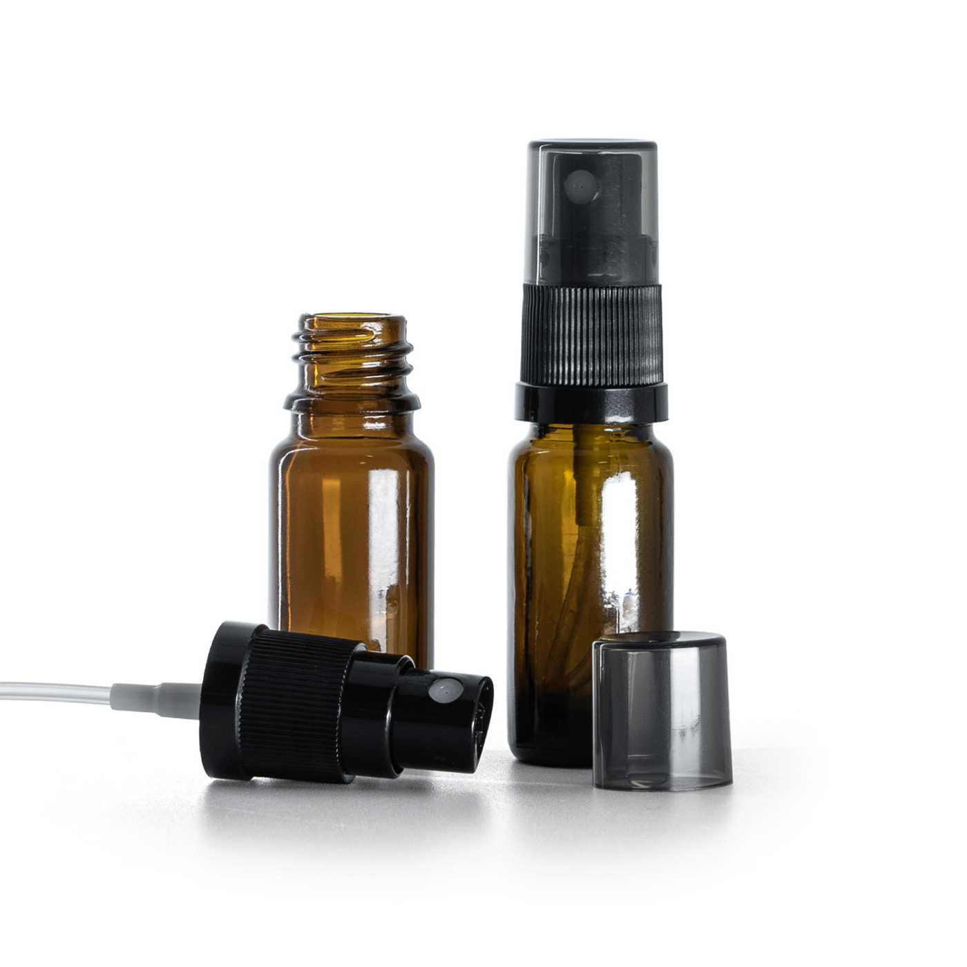 Sklenená liekovka typ B, vysoká, čierny rozprašovač, dymový kryt, 10 ml
