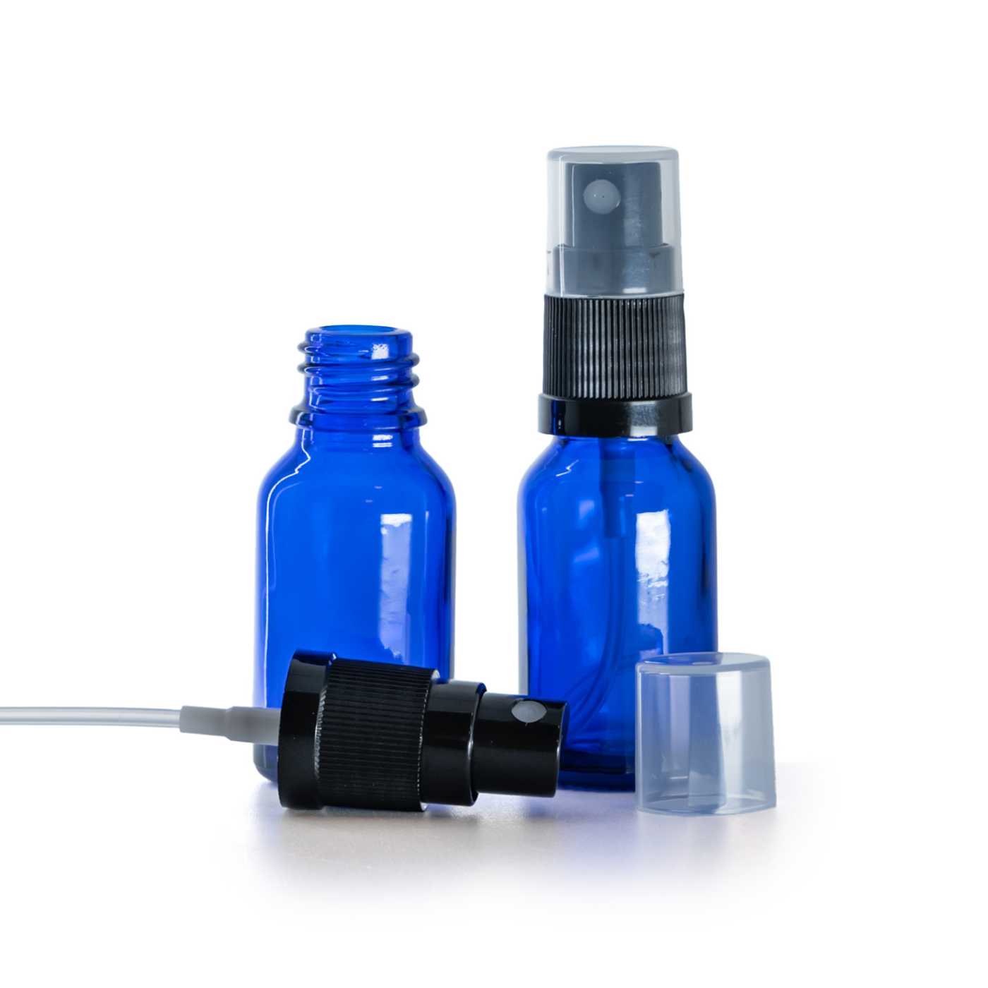 Blaue Glasflasche mit schwarzem Sprühkopf 15 ml
