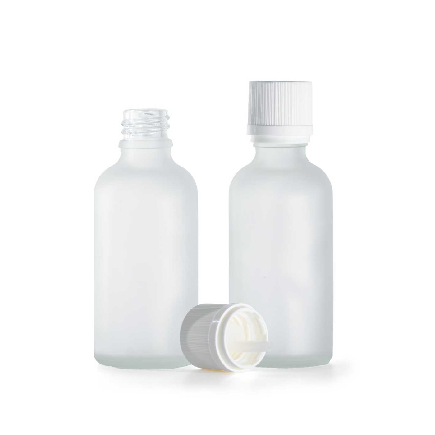 Sklenená fľaška, priehľadná mliečna, biely vrúbkovaný vrchnák s poistkou, 50 ml