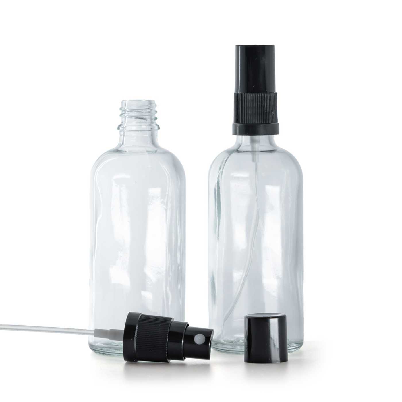 Sklenená fľaška, priehľadná, čierny rozprašovač, čierny vrch, 100 ml