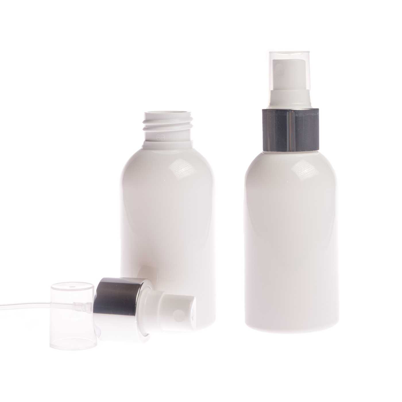 Plastová fľaša biela s bielym rozprašovačom, strieborná lesklá obruč, 150 ml