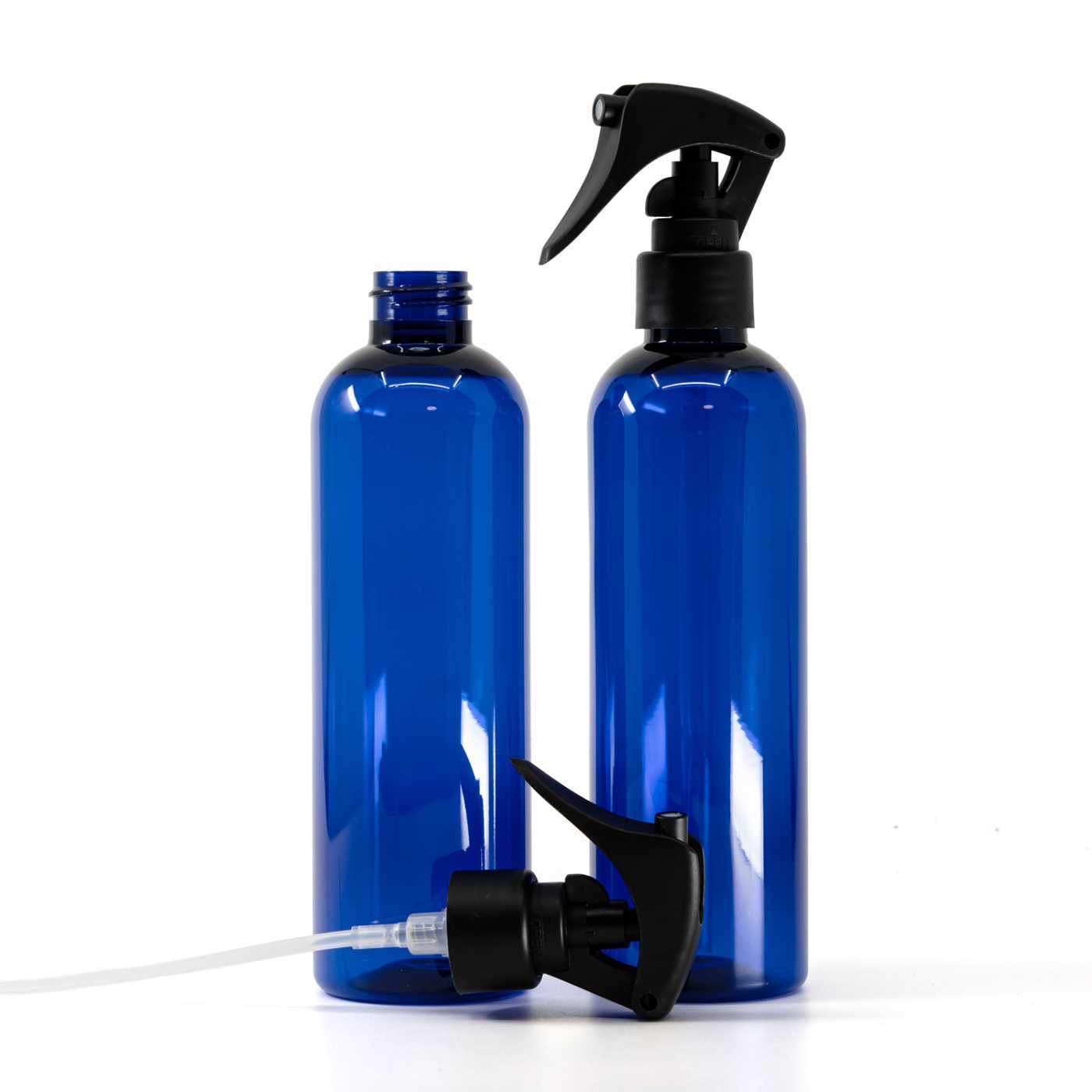 Botella de plástico azul, pulverizador de gatillo negro mate, anillo liso, 250 ml