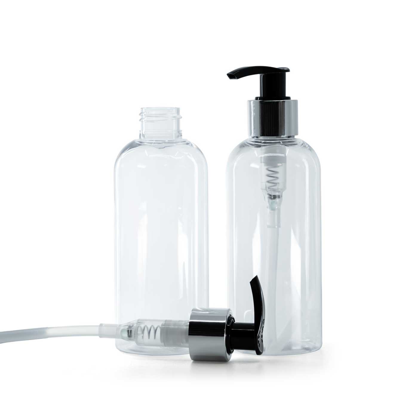 Plastová fľaša priehľadná, okrúhla, čierno-strieborný dávkovač, 200 ml