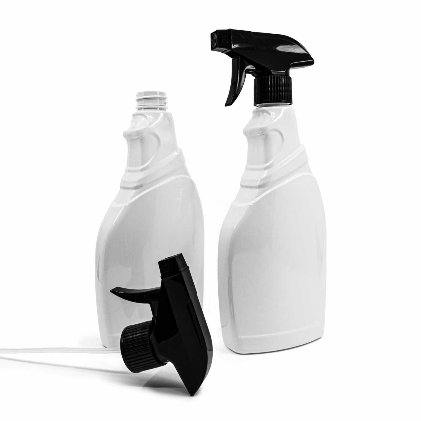 Biała butelka na środki czystości, czarny atomizer 500 ml