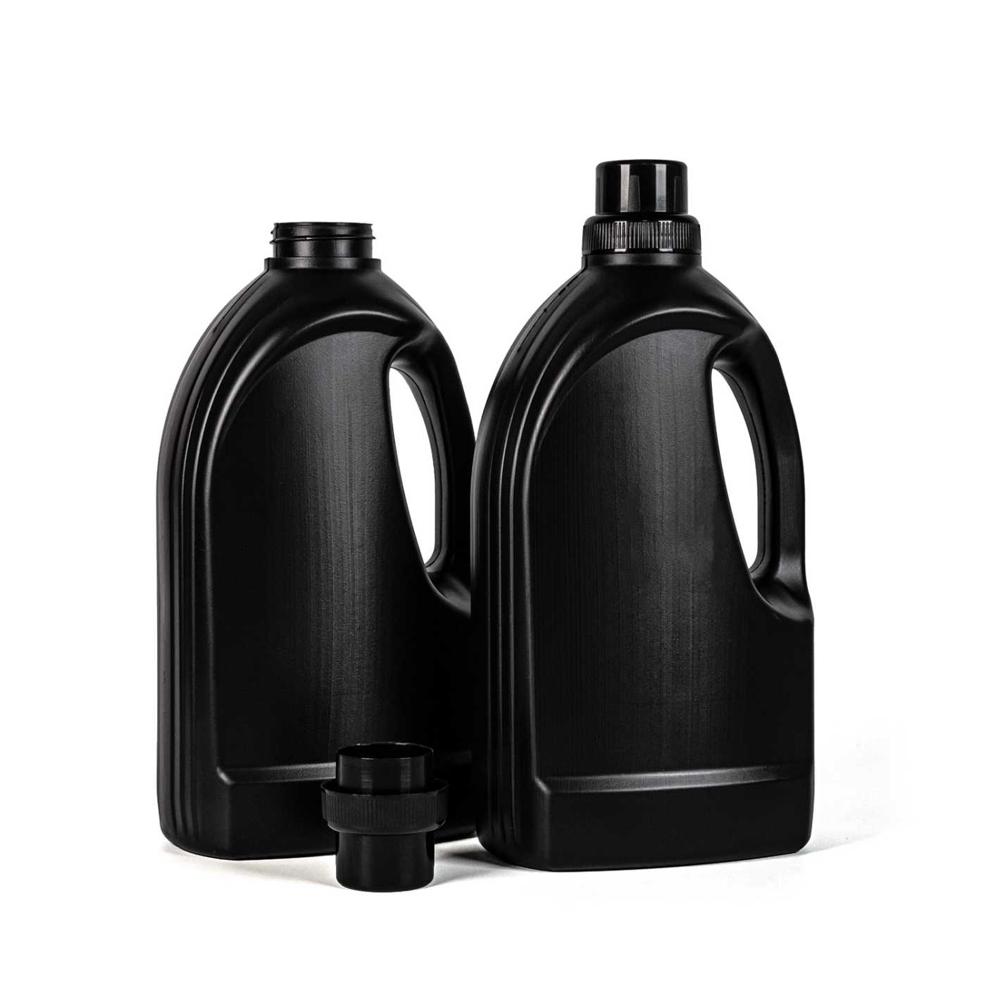 Plastová fľaša na aviváž, čierna, čierny vrchnák, typ 2, 1,5 l