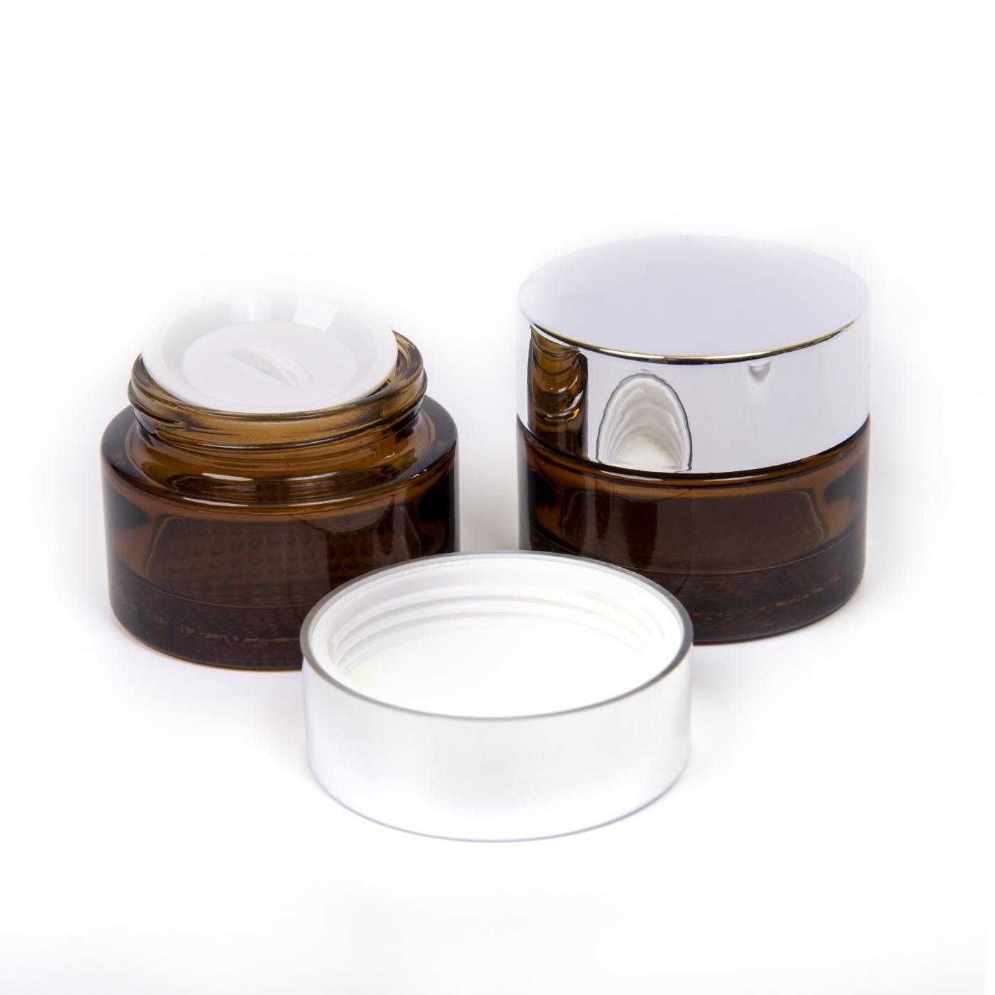 Sklenený kelímok, tmavohnedý, 25 ml, strieborný vrch