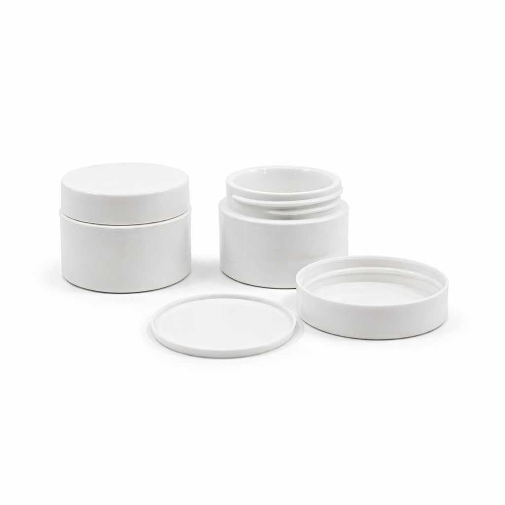Biały słoiczek plastikowy z białą plastikową nakrętką, 30 ml
